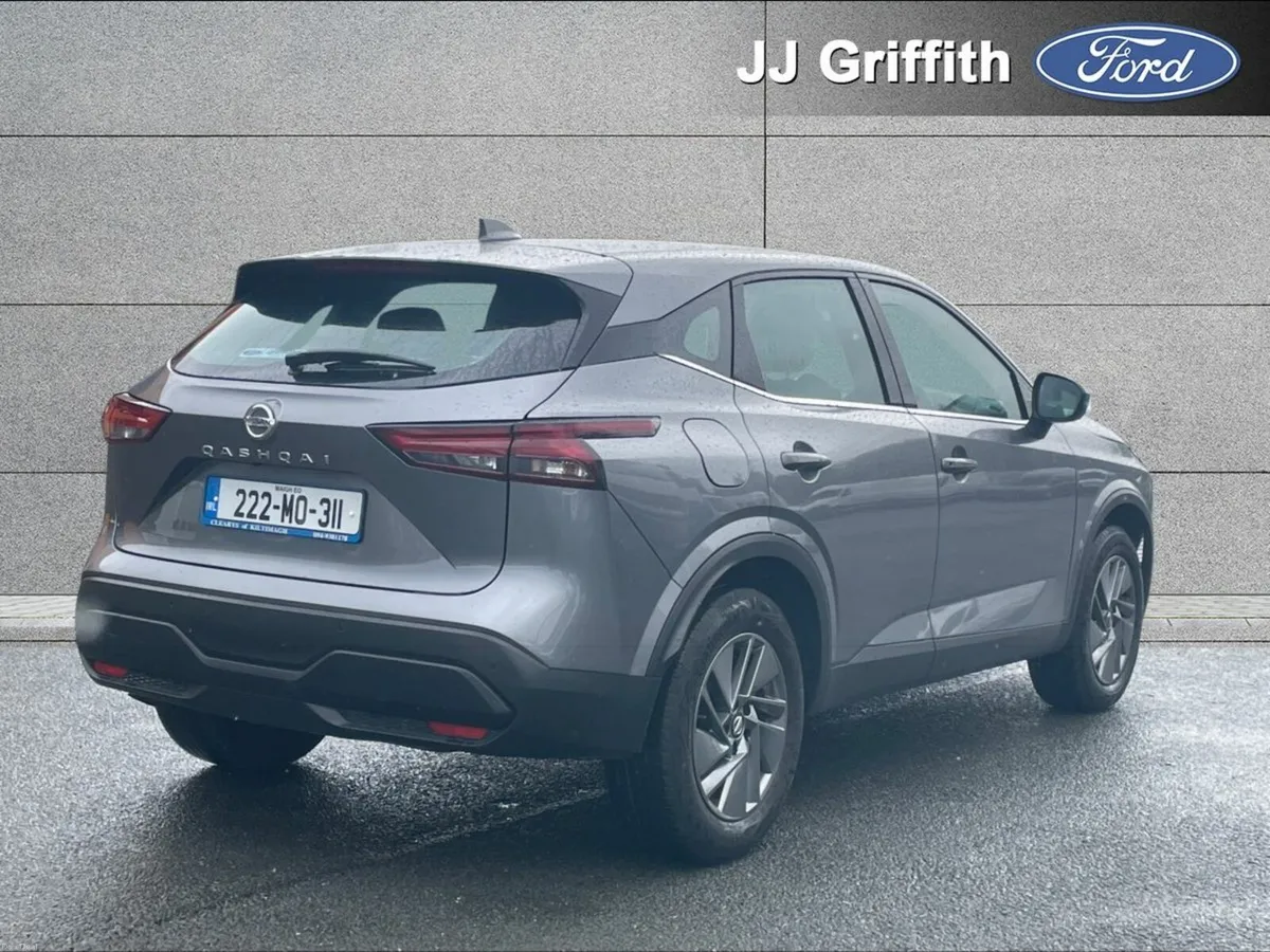 Nissan Qashqai 1.3 PET MILD HYBRID SV - Image 6