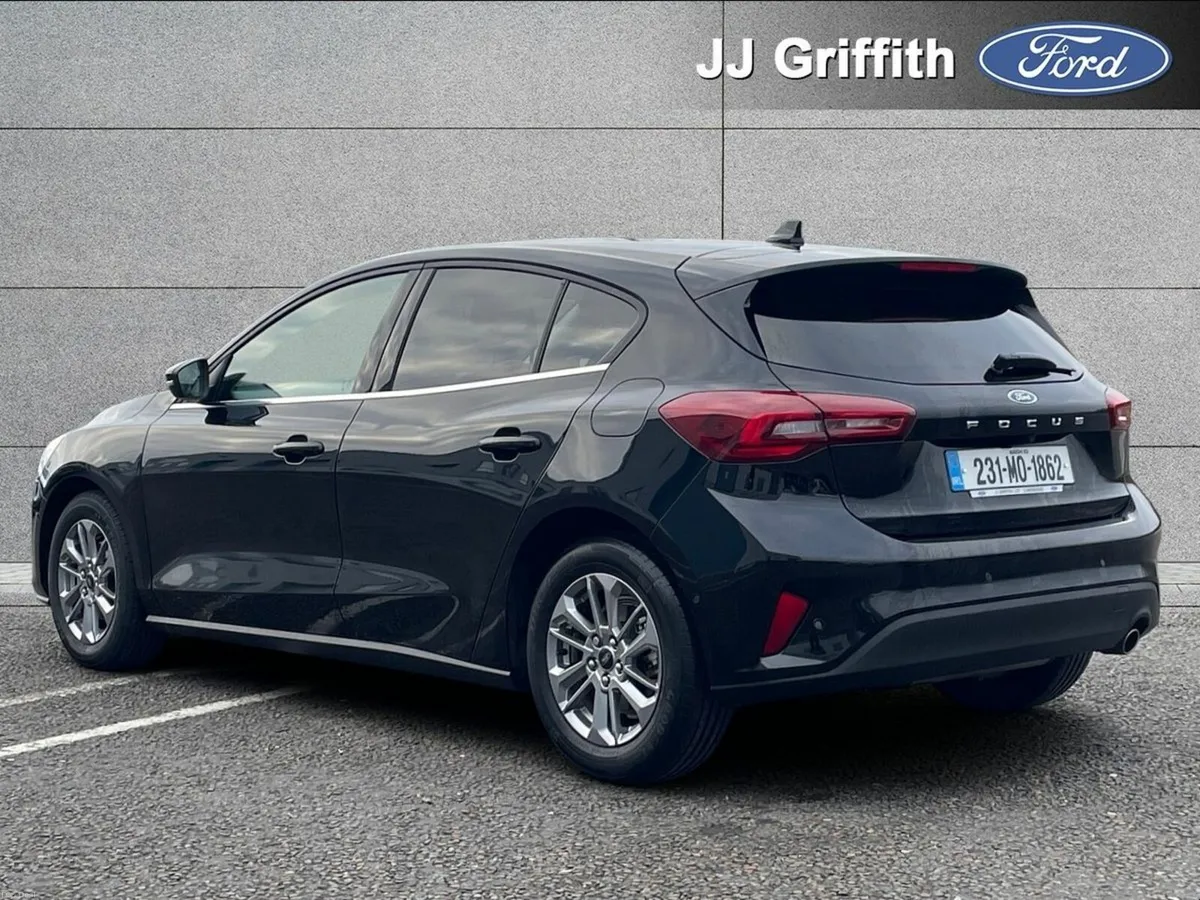 Ford Focus 1.0L EcoBoost 125PS Trend - Image 2