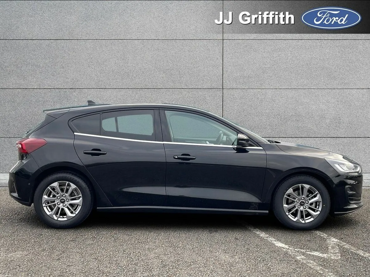 Ford Focus 1.0L EcoBoost 125PS Trend - Image 5
