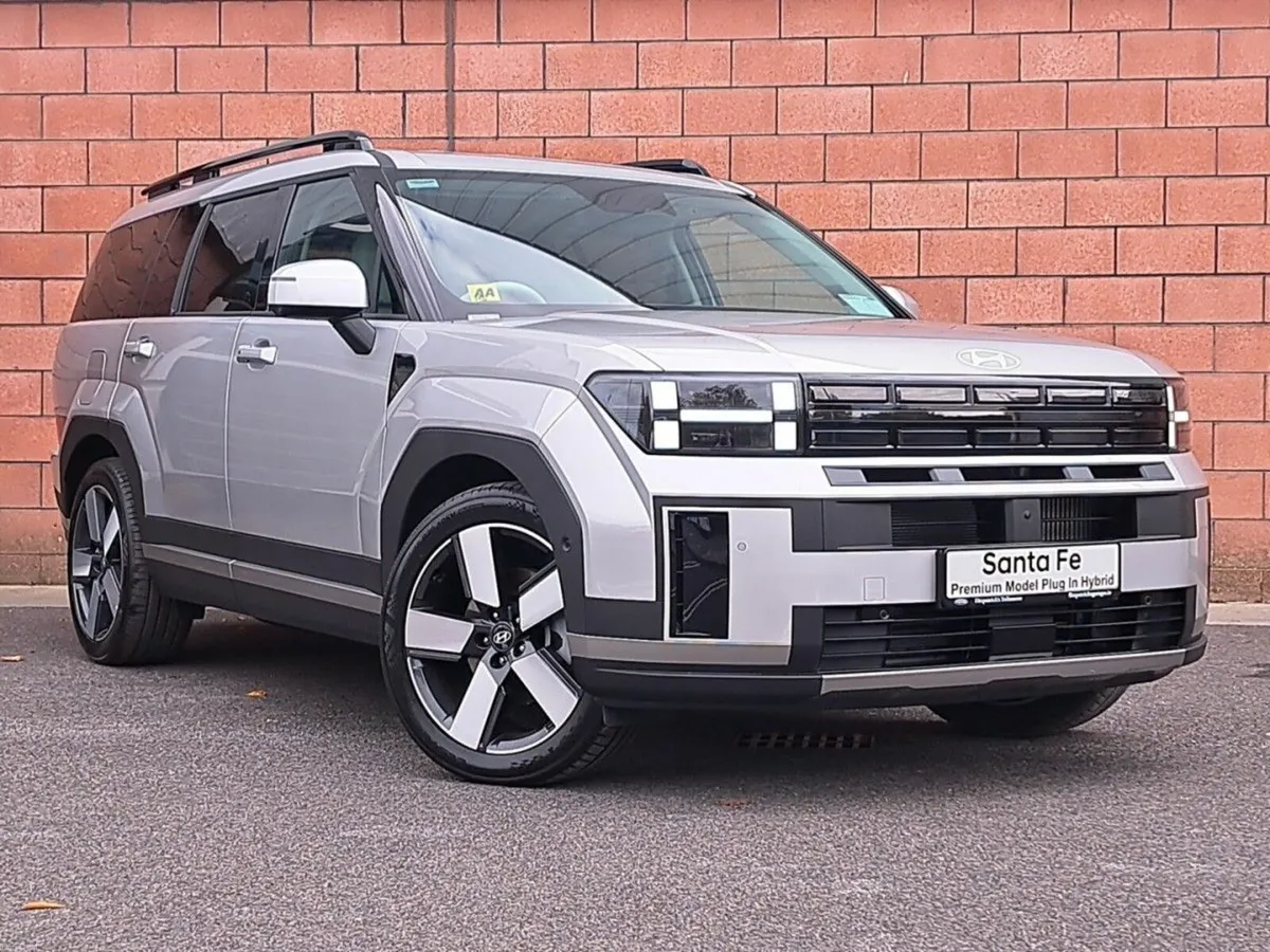 Hyundai Santa Fe Premium Model Plug In Hybrid  4 W - Image 1