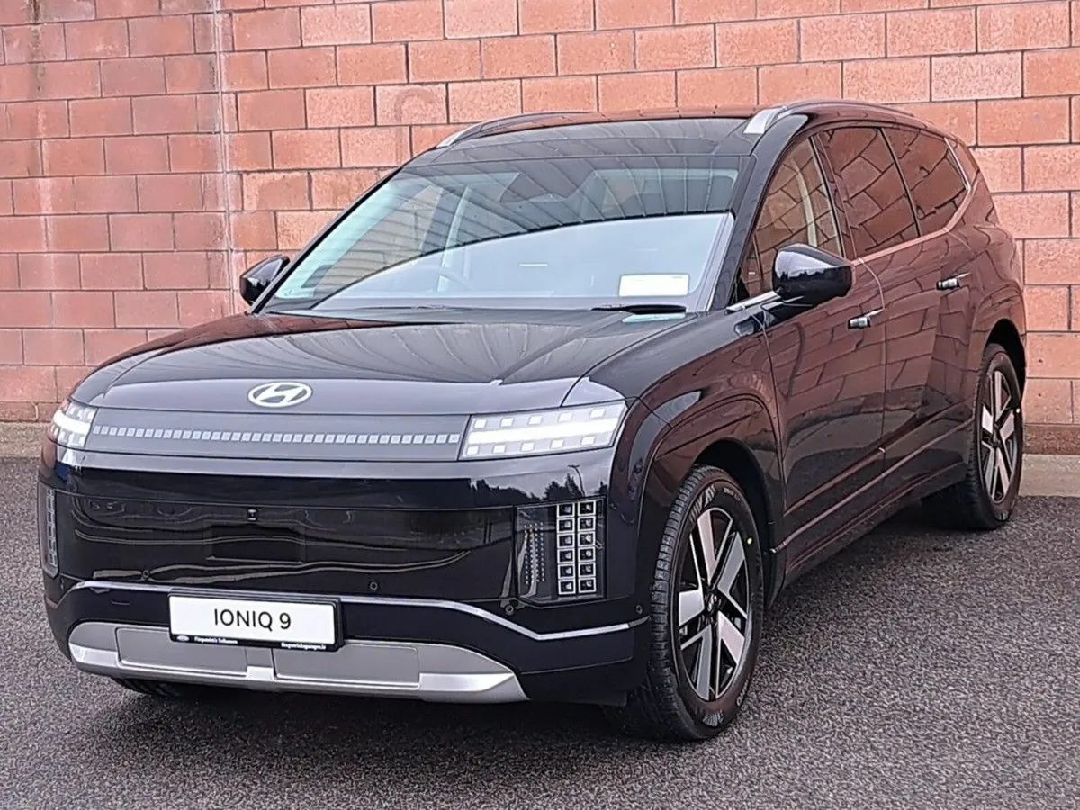 Hyundai IONIQ 9 Platinum Model 110k/wh battery ove - Image 2