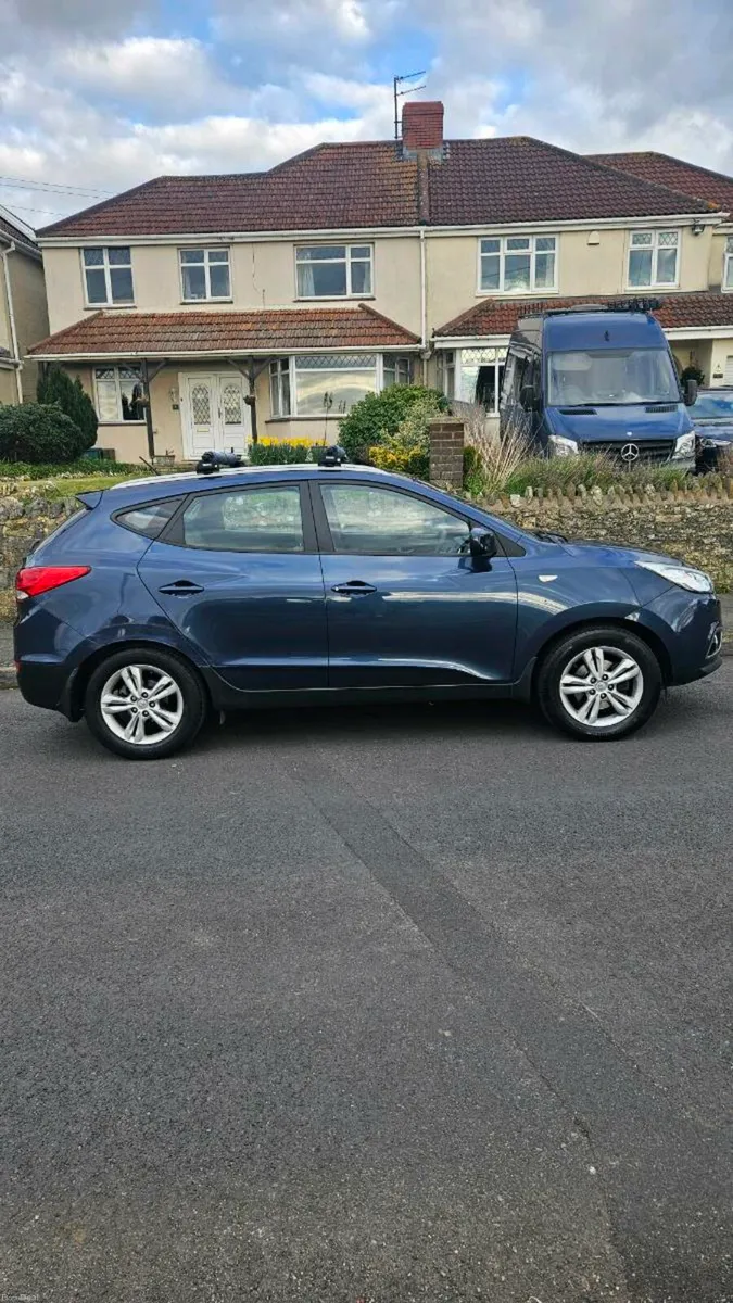 HYUNDAI IX35 2L DIESEL 2010 - Image 3