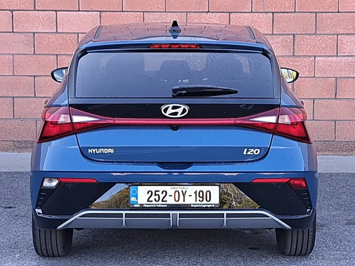 Hyundai i20 Deluxe Plus Model Automatic 1.0 Turbo - Image 6
