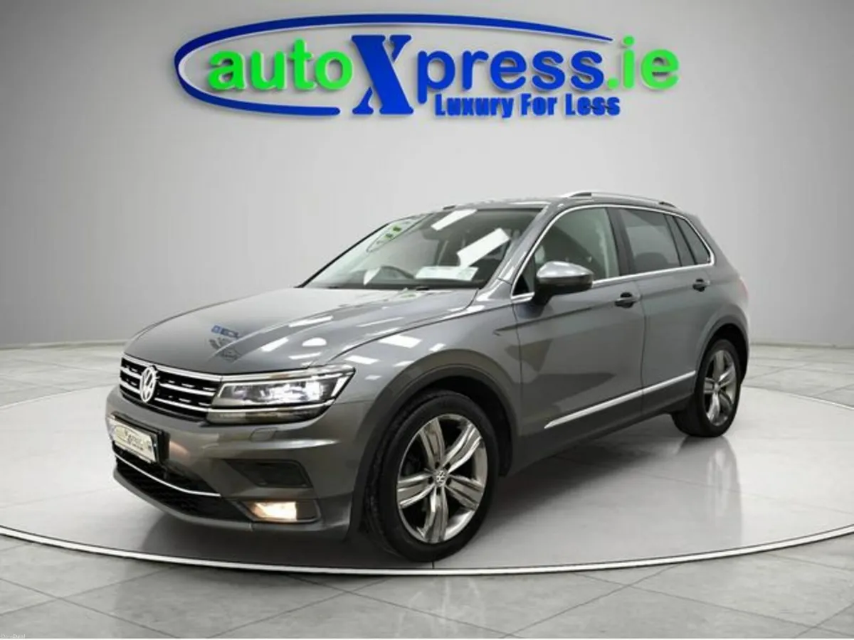 Volkswagen Tiguan 2.0 TDI Sliding sunroof - Image 3