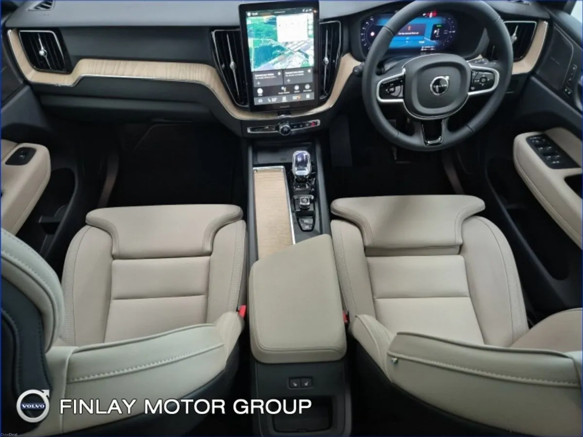 Volvo XC60 Plus Dark PHEV AWD 355HP Demo - Image 2