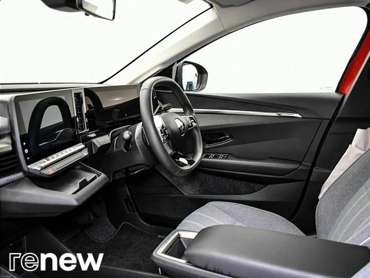 Renault Megane E-Tech Techno EV60 - Image 5