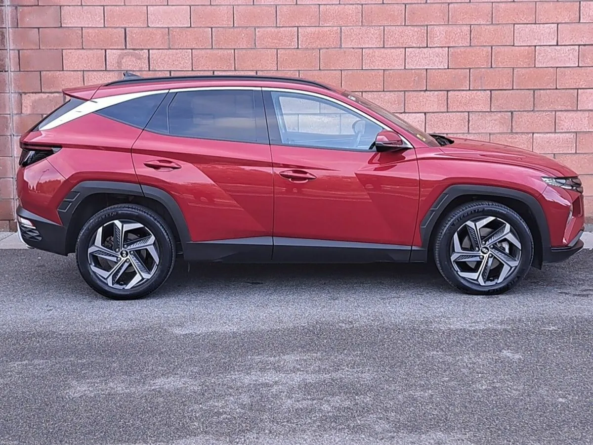 Hyundai Tucson Hybrid Executive Plus Model. - Image 4