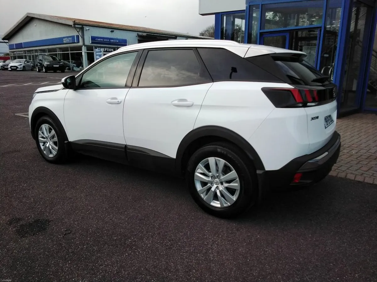 Peugeot 3008 Active 1.5 Blue HDI 130 6.2 4D - Image 4