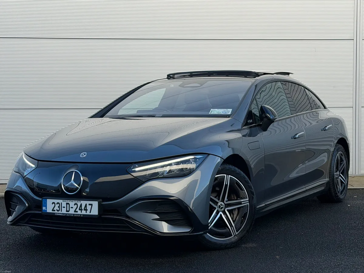 231Mercedes-Benz EQE  – Air Suspension | Pan Roof - Image 2