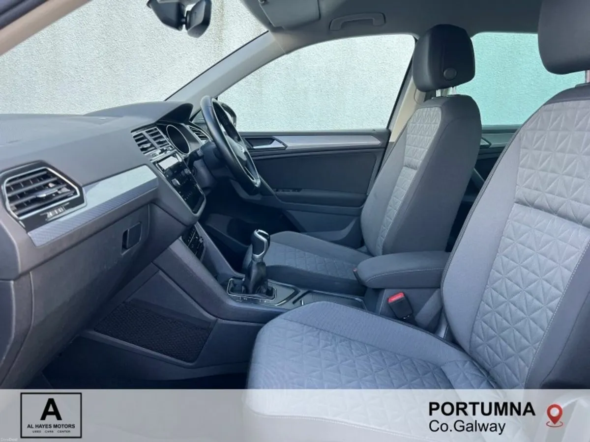 Volkswagen Tiguan 2022 LIFE 2.0 TDI 6SPEED 122BHP - Image 4