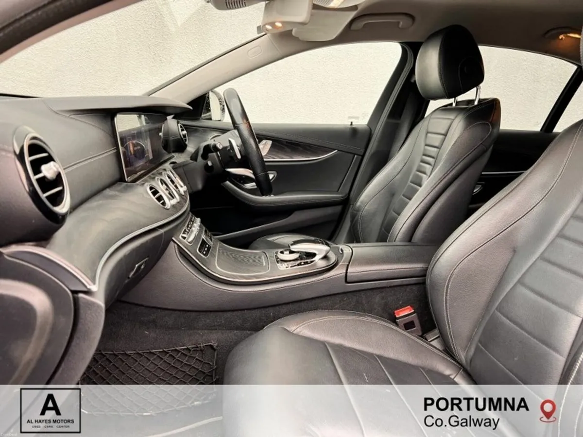 Mercedes-Benz E-Class E 220 d AMG Line AUTOMATIC * - Image 4