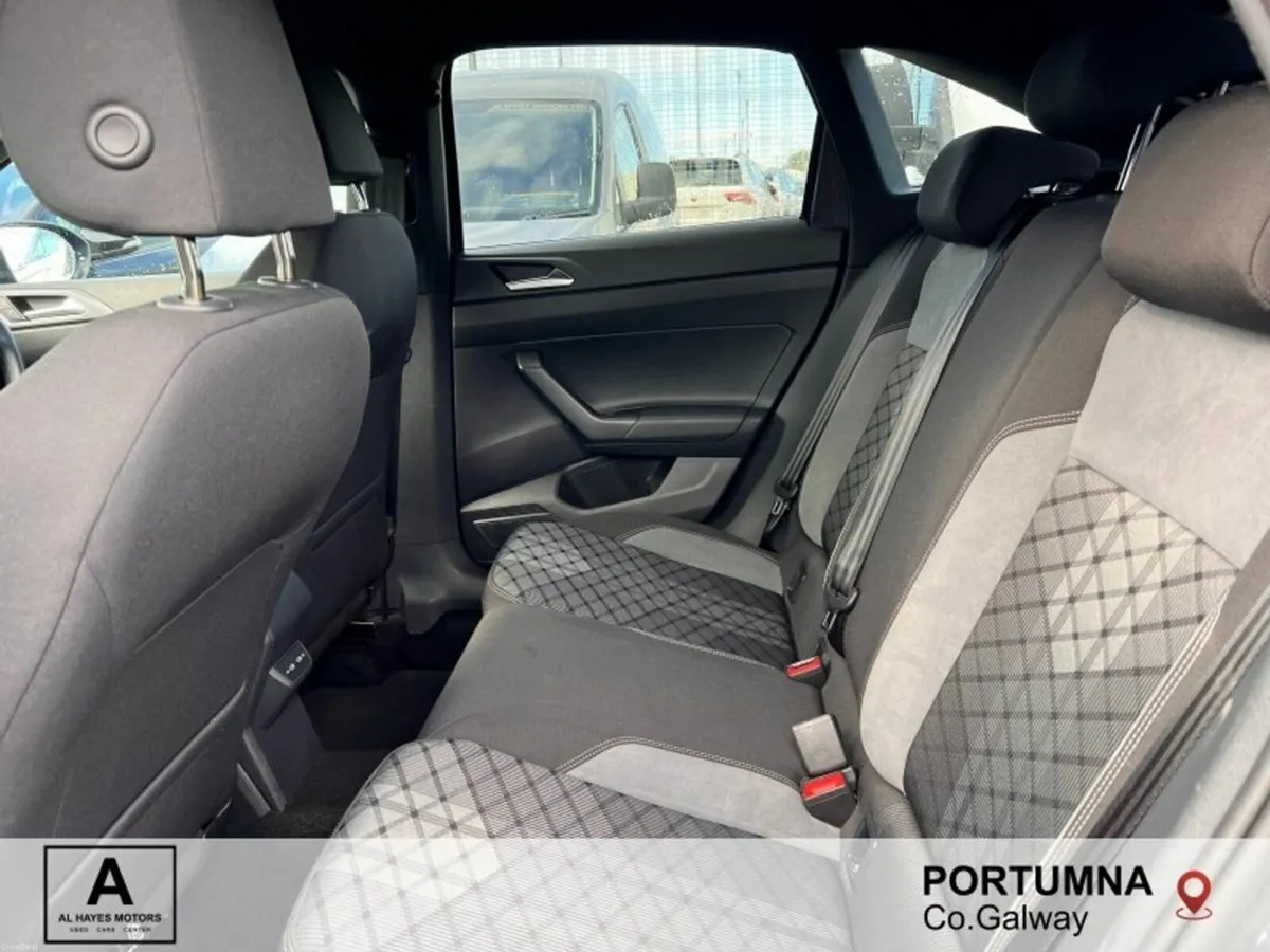 Volkswagen Taigo AUTOMATIC R-LINE 1.0 TSI 110BHP - Image 5