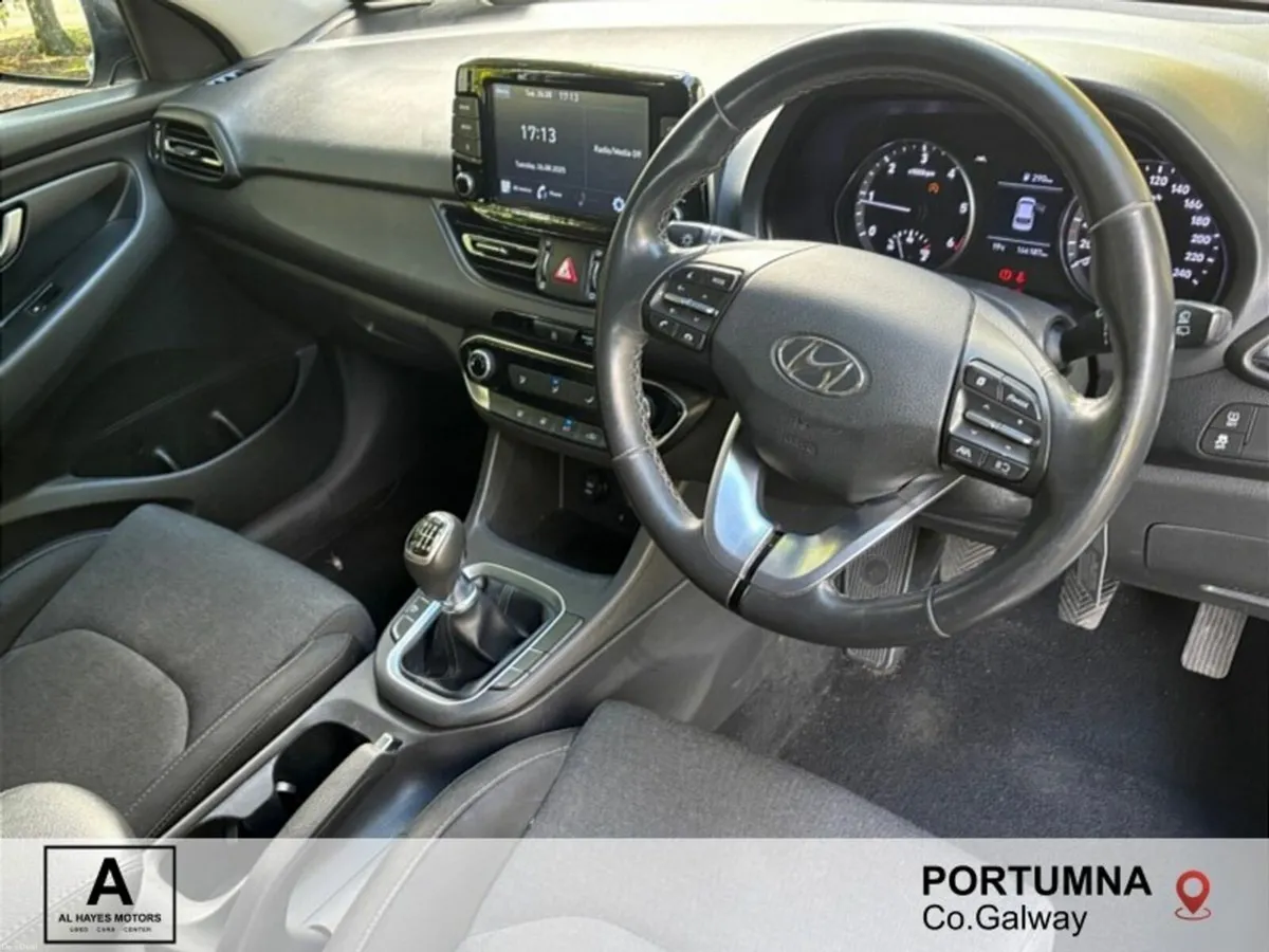 Hyundai i30 2021 DELUXE 1.6DSL *NCT 7/27* - Image 2