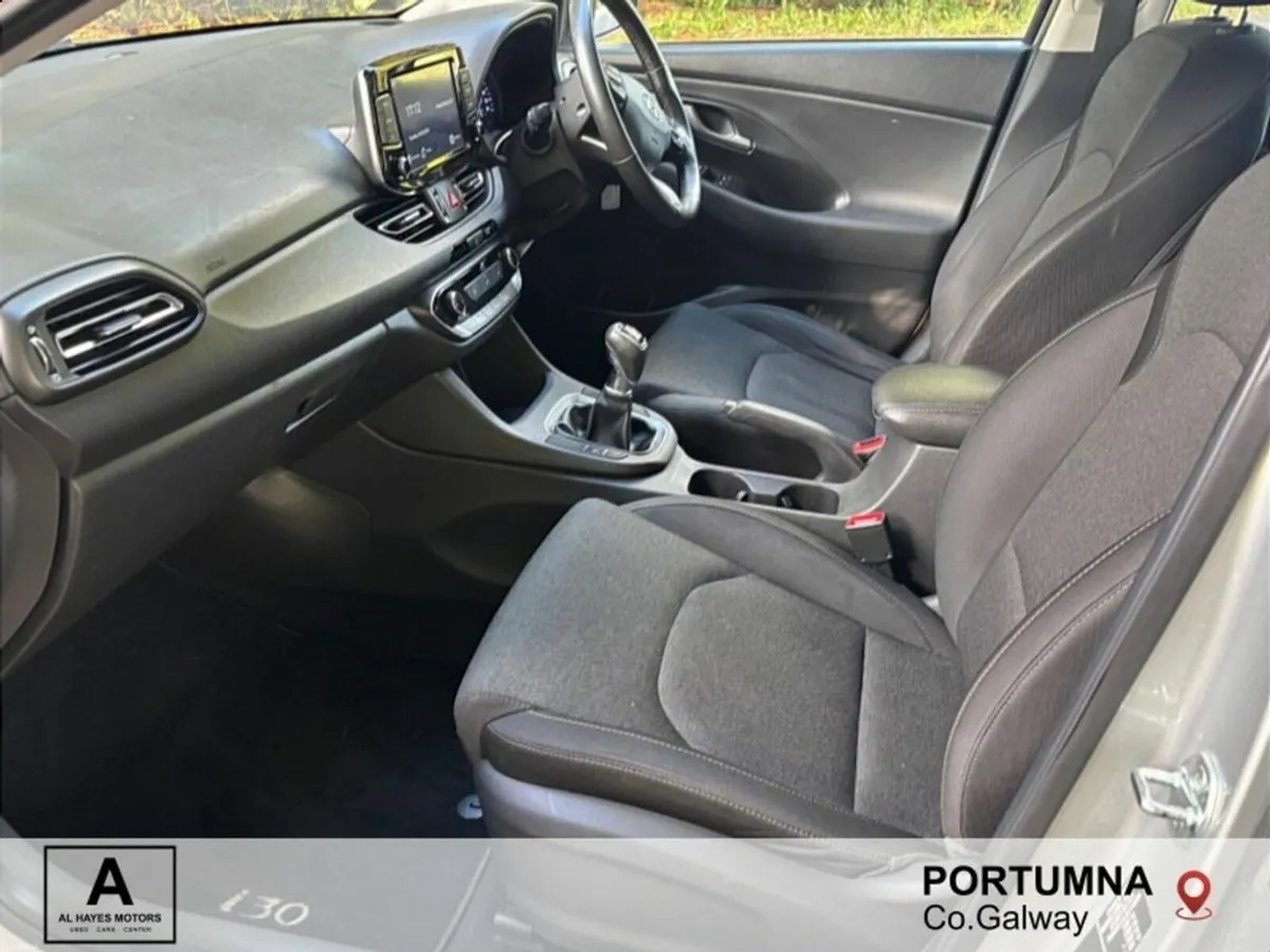 Hyundai i30 2021 DELUXE 1.6DSL *NCT 7/27* - Image 4