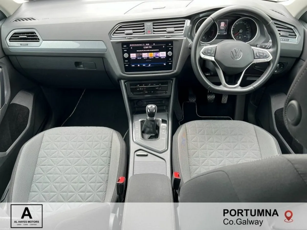 Volkswagen Tiguan 2022 LIFE 2.0 TDI 6SPEED 122BHP - Image 2