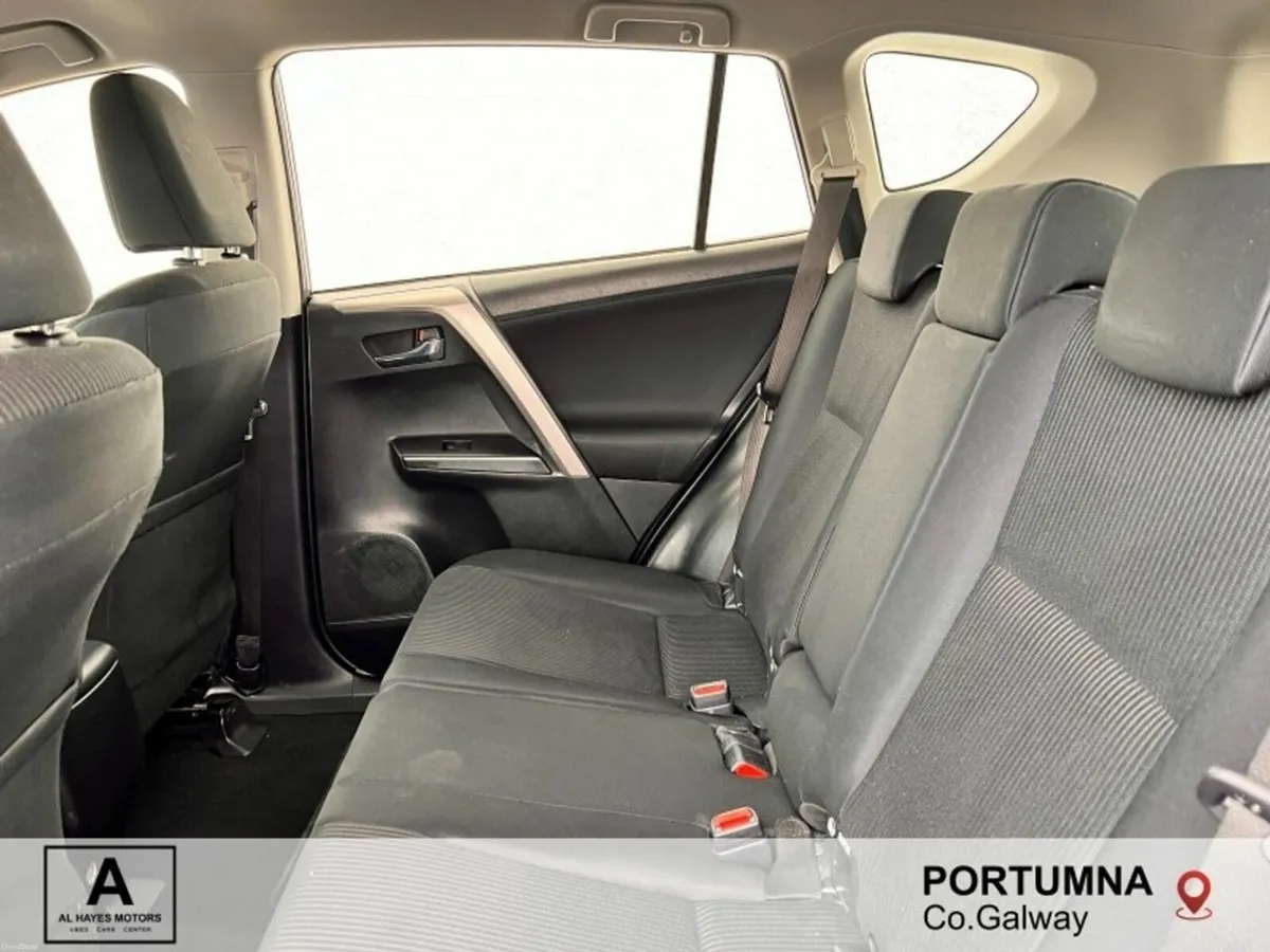 Toyota RAV4 2.0 D-4D LUNA 4DR *NCT 8/27* - Image 6