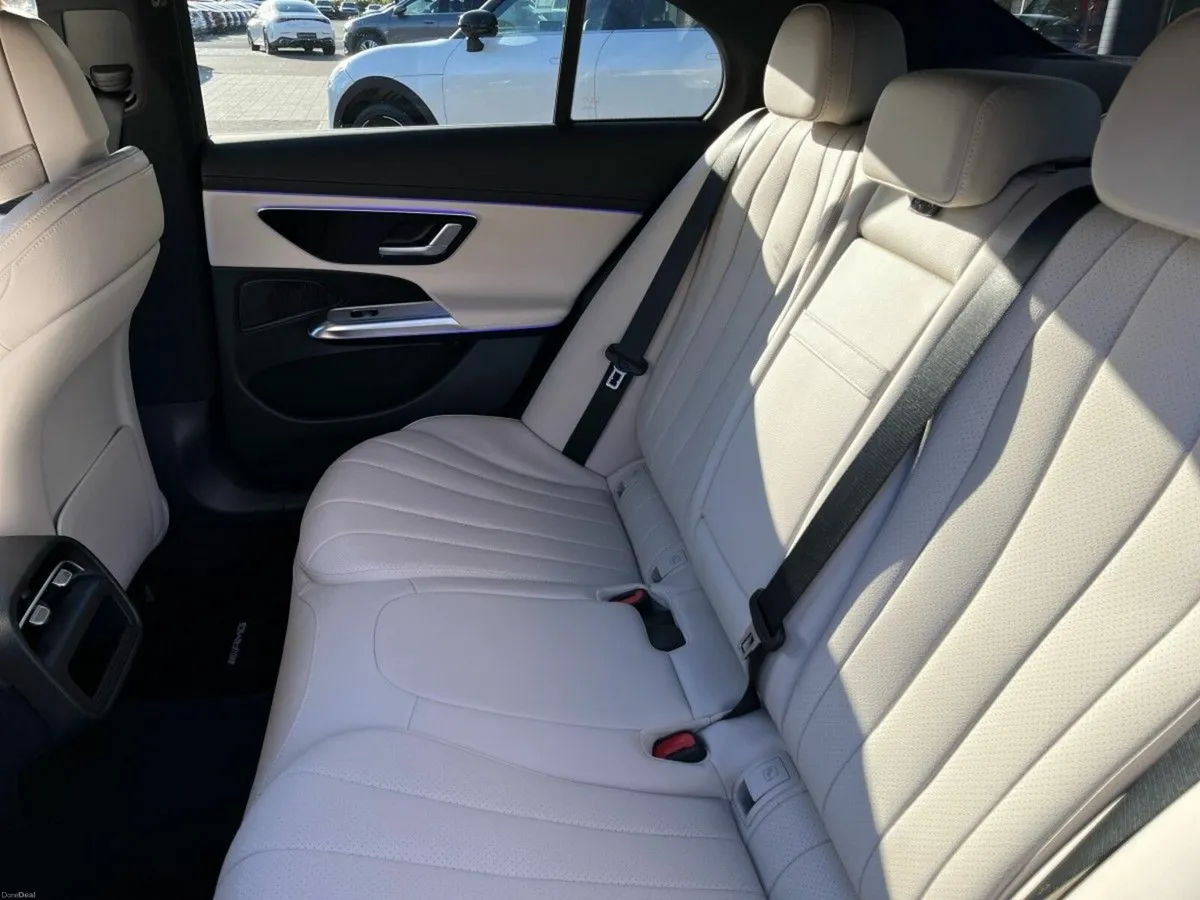Mercedes-Benz E-Class E 300DE AMG Line Plus PHEV S - Image 4