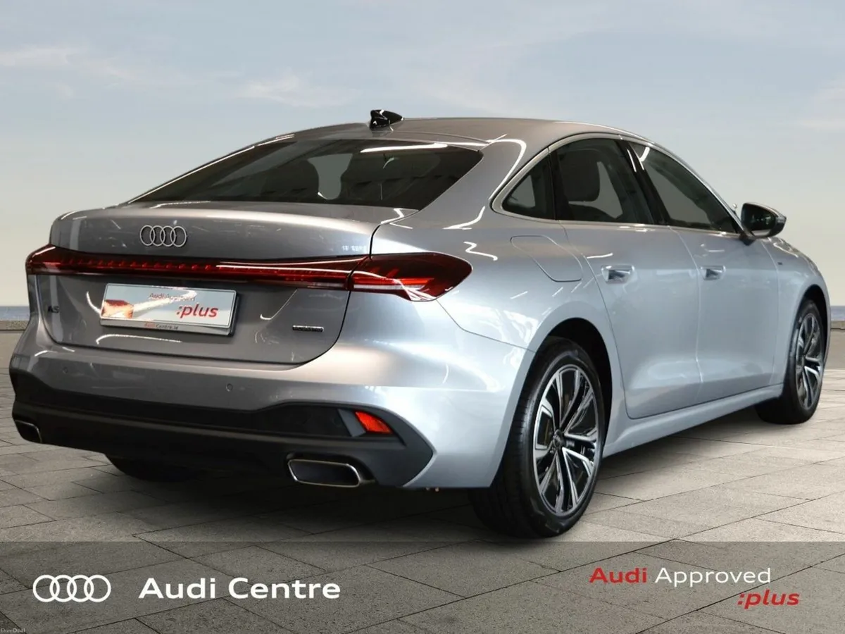 Audi A5 E-HYBRID Quattro 220KW SE Price new was € - Image 4