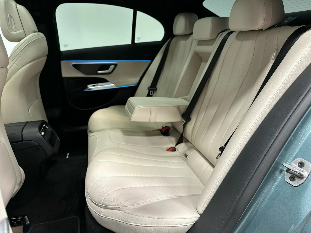 Mercedes-Benz E-Class ***Deposit Taken*** E300 e A - Image 4