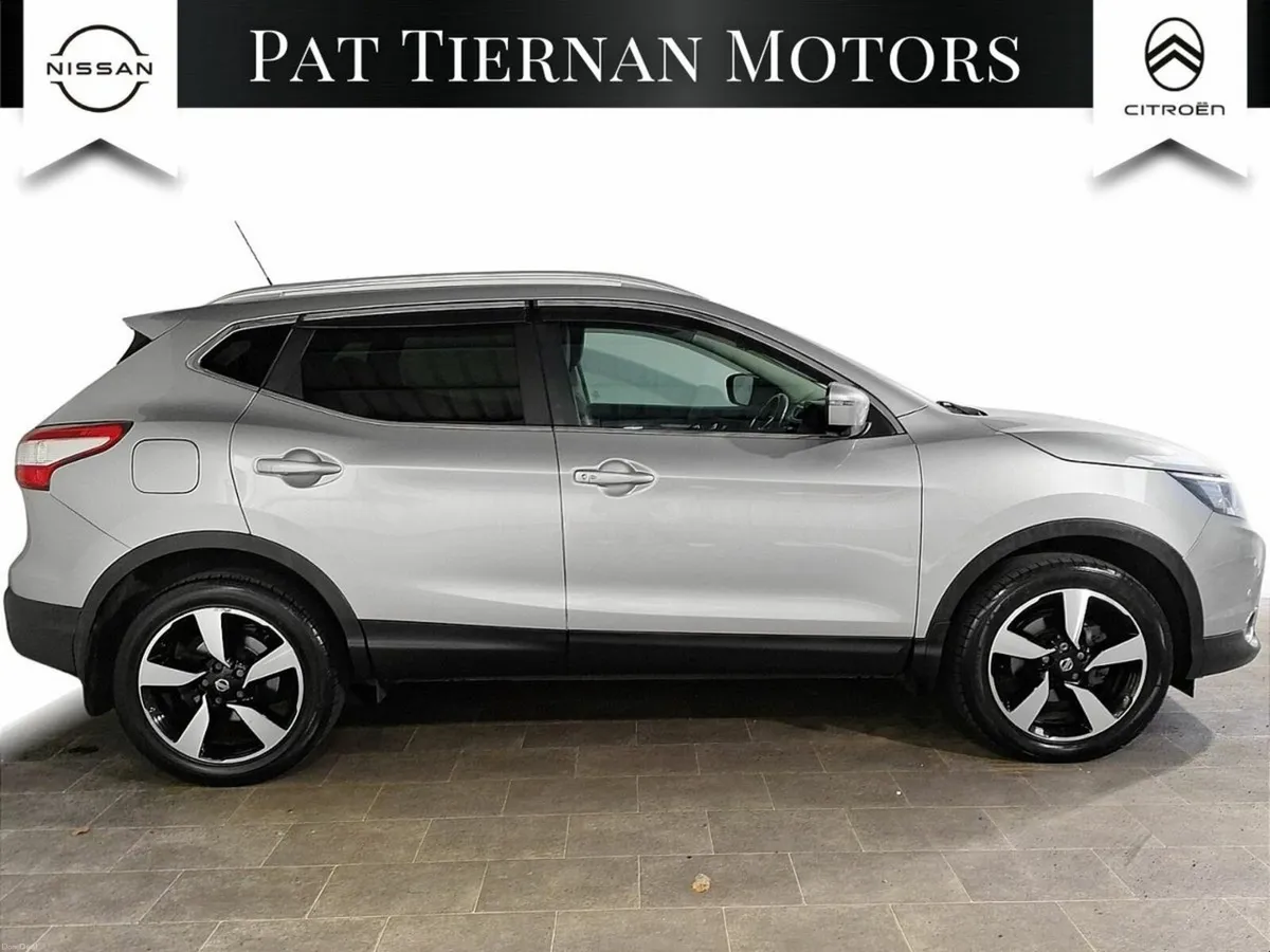 Nissan Qashqai 1.2 PET SV PREMIUM - Image 3