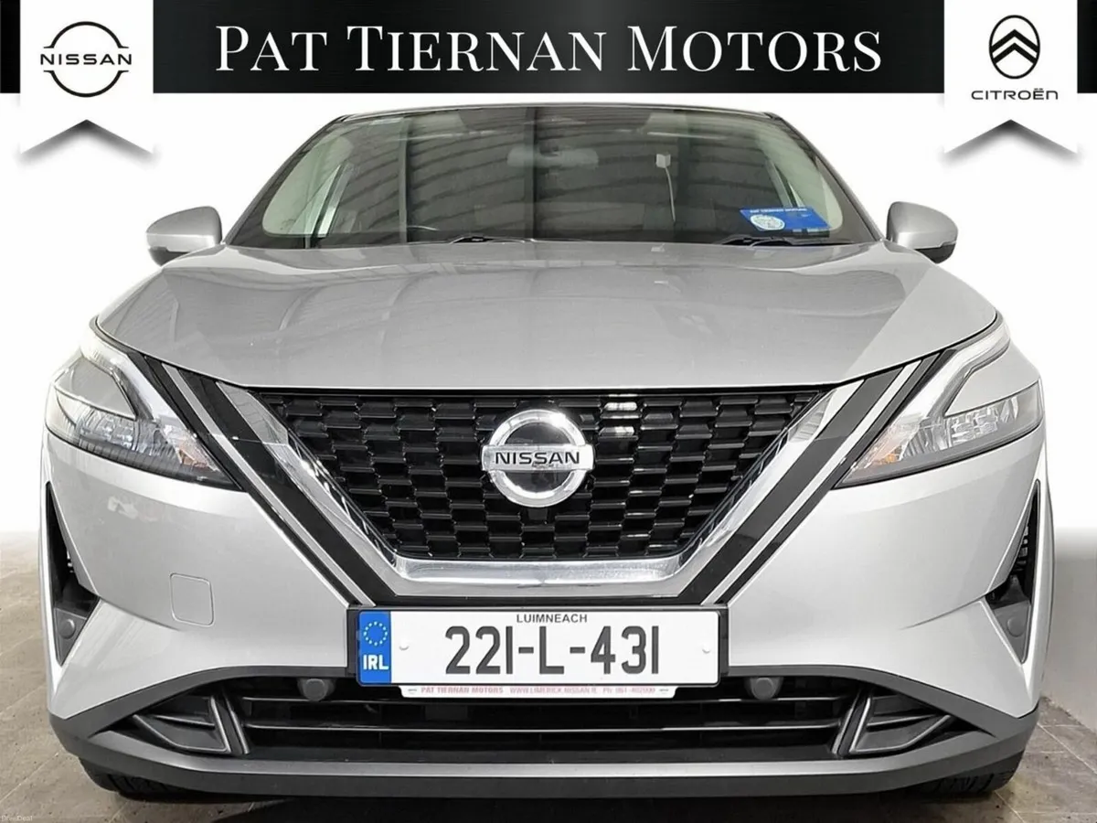 Nissan Qashqai 1.3 PET MILD HYBRID SV - Image 4