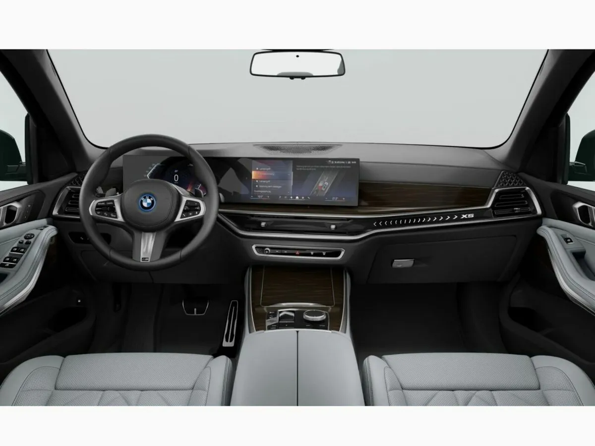 BMW X5 xDrive50e M Sport Pro - Image 3