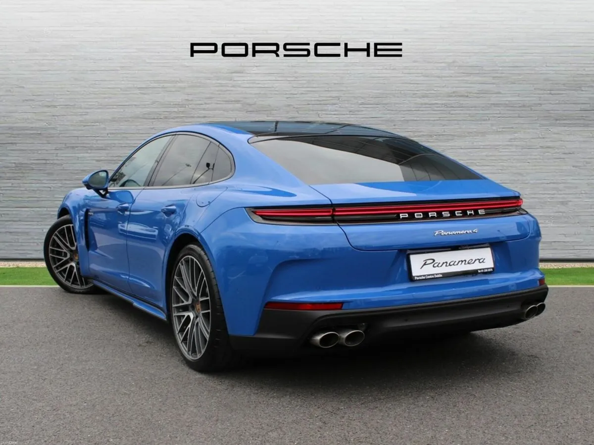 Porsche Panamera 4 E-Hybrid - Image 3