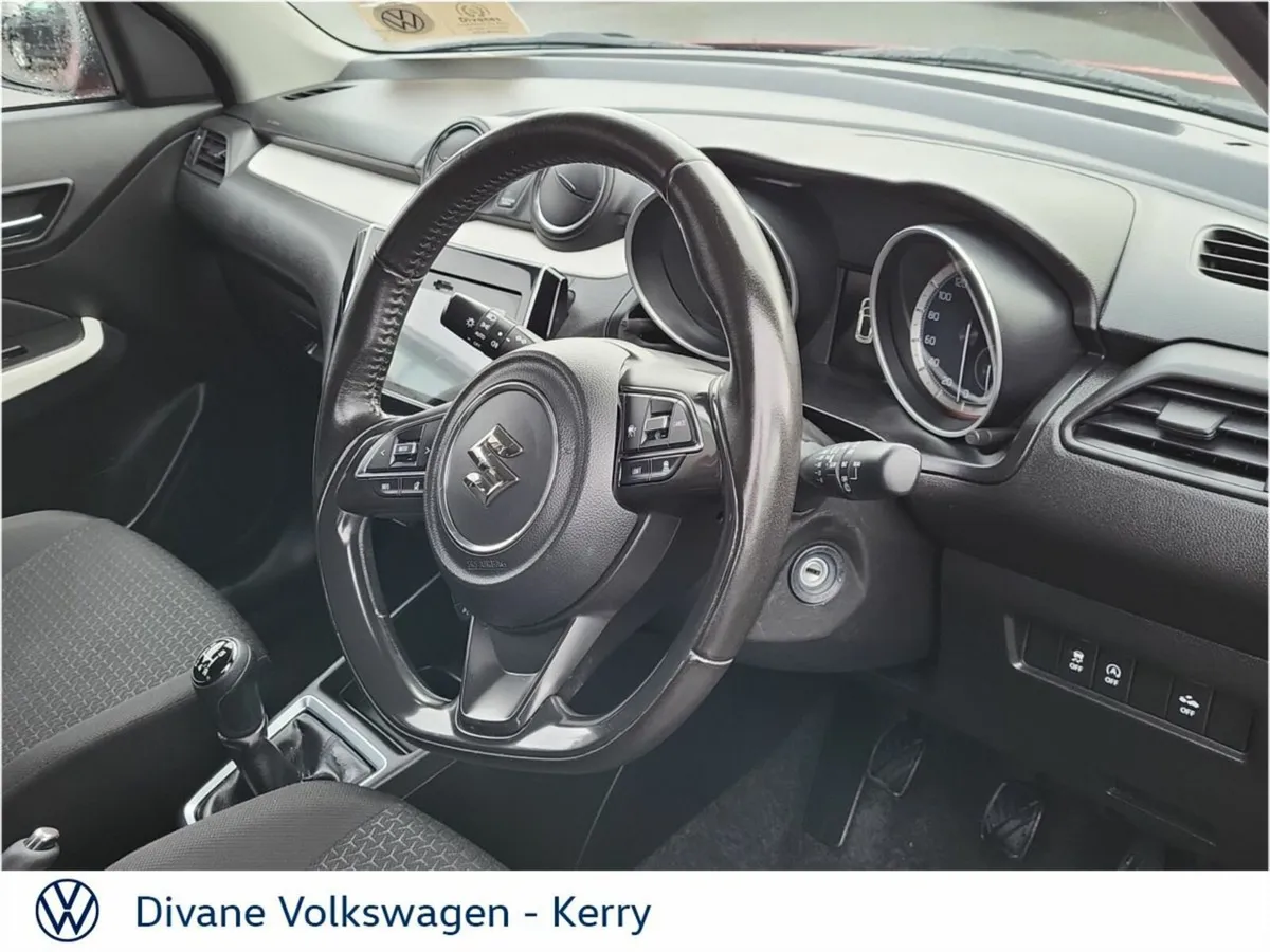 Suzuki Swift 1.2 PETROL MILD HYBRID - Image 2