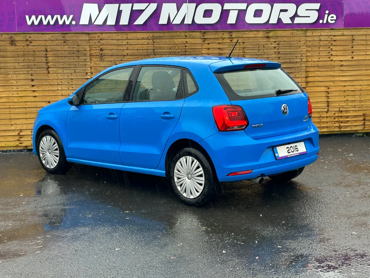 VOLKSWAGEN POLO COMFORTLINE - Image 3
