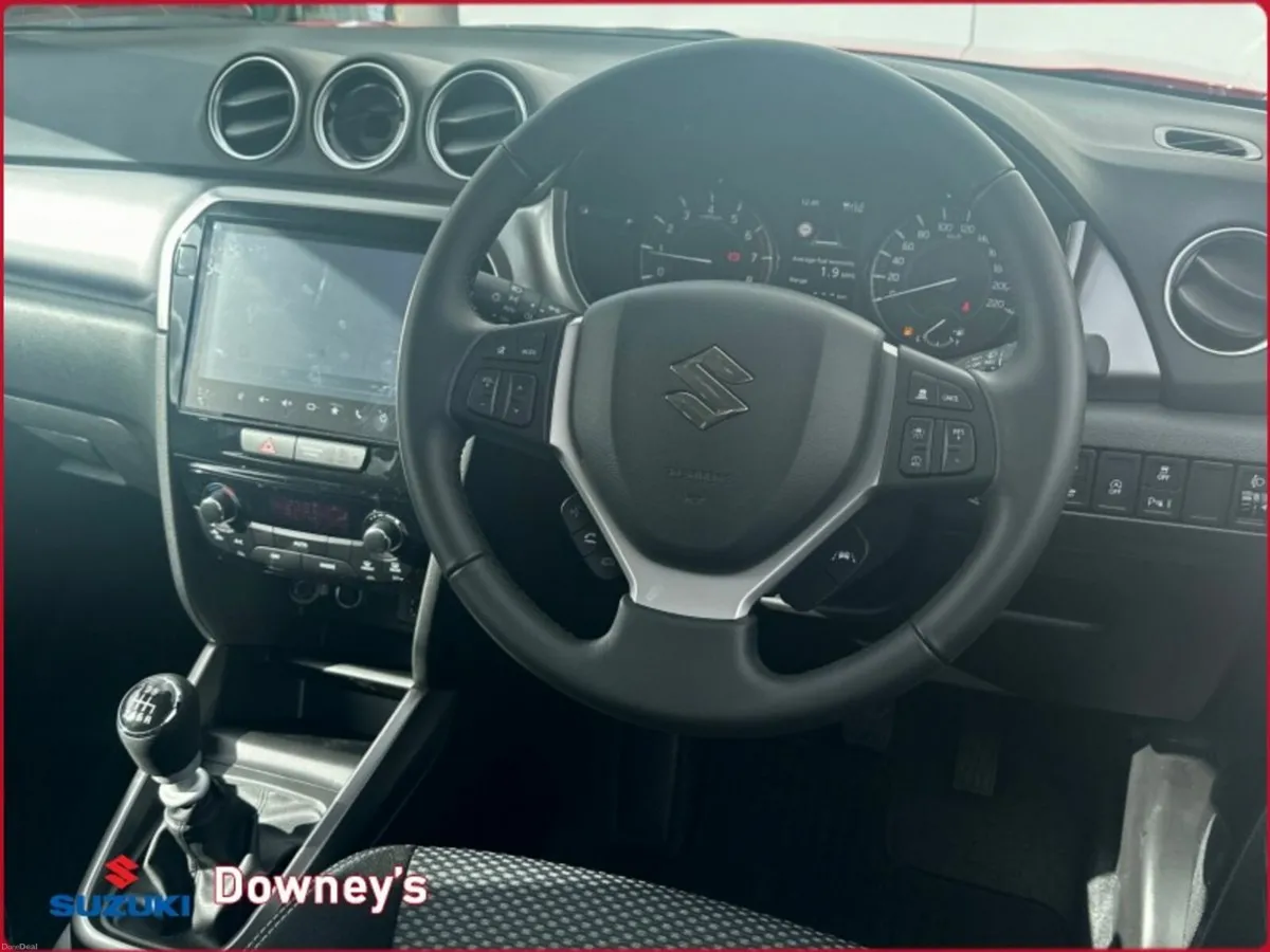 Suzuki Vitara 1.4 PETROL MOTION MILD HYBRID. - Image 3