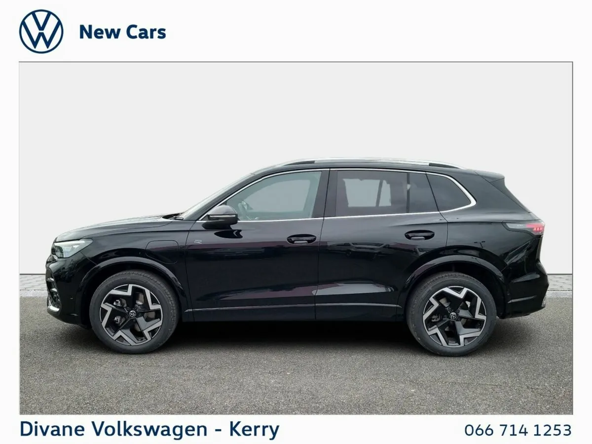 Volkswagen Tiguan LEATHER R LINE 75 1.5 PETROL PHE - Image 6
