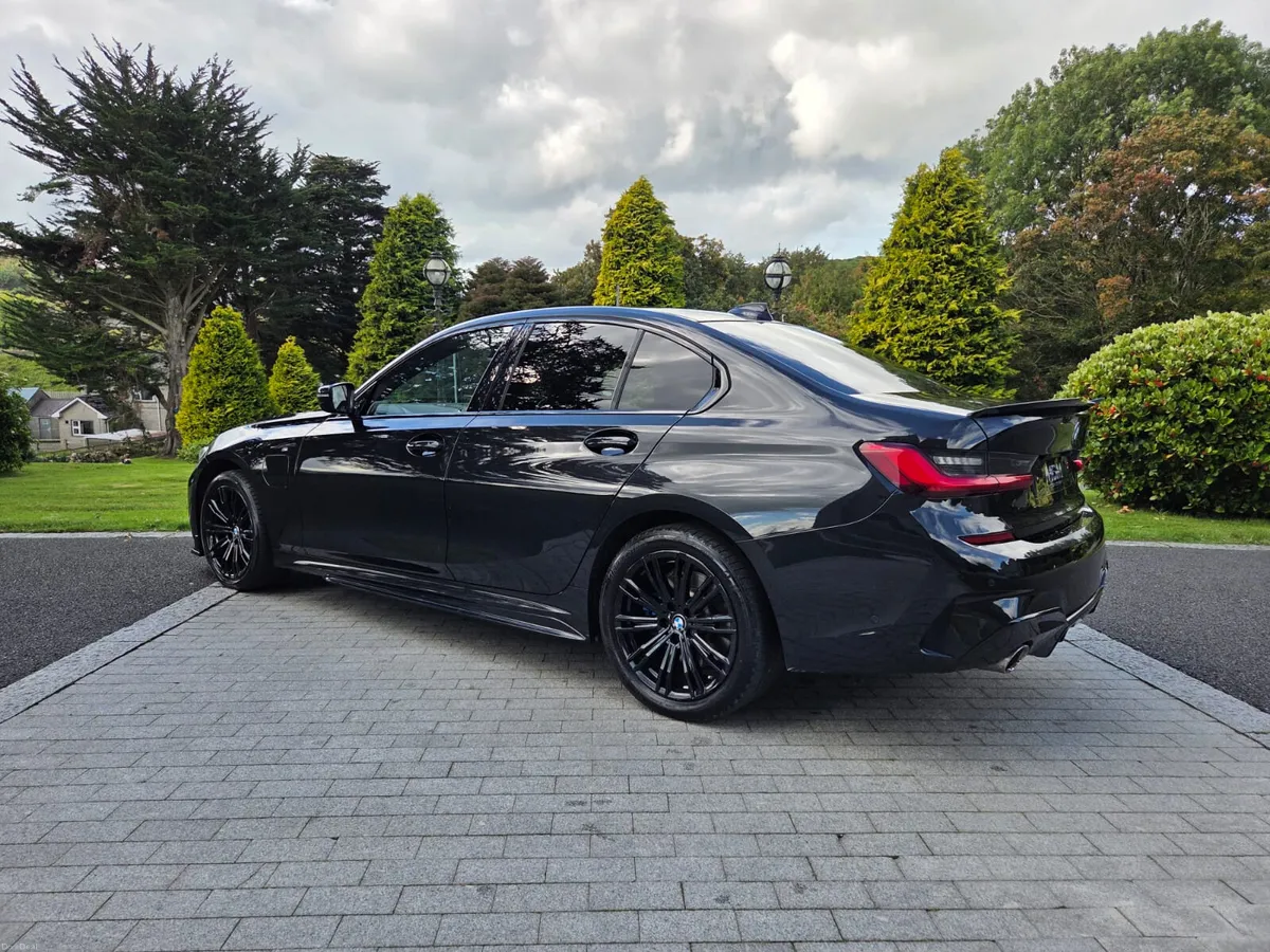 2021 BMW 330e M Sport 288BHP with M Performance Ki - Image 3