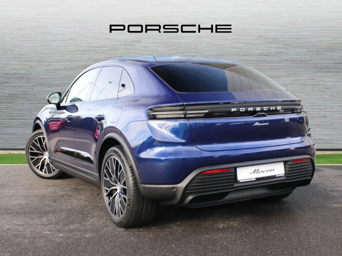 Porsche Macan Electric - Image 3