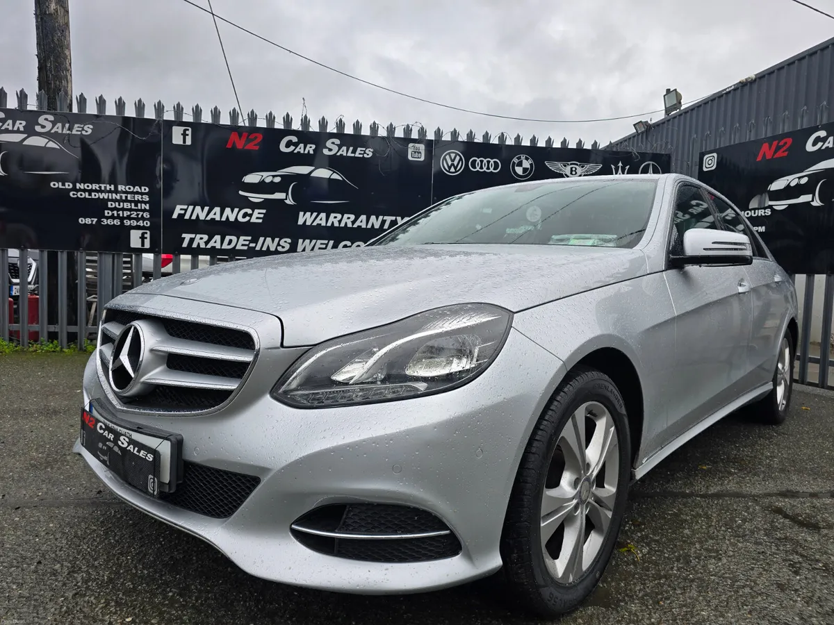 141 Mercedes E-Class 2.1d Auto, LOW MILES, NEW NCT - Image 2