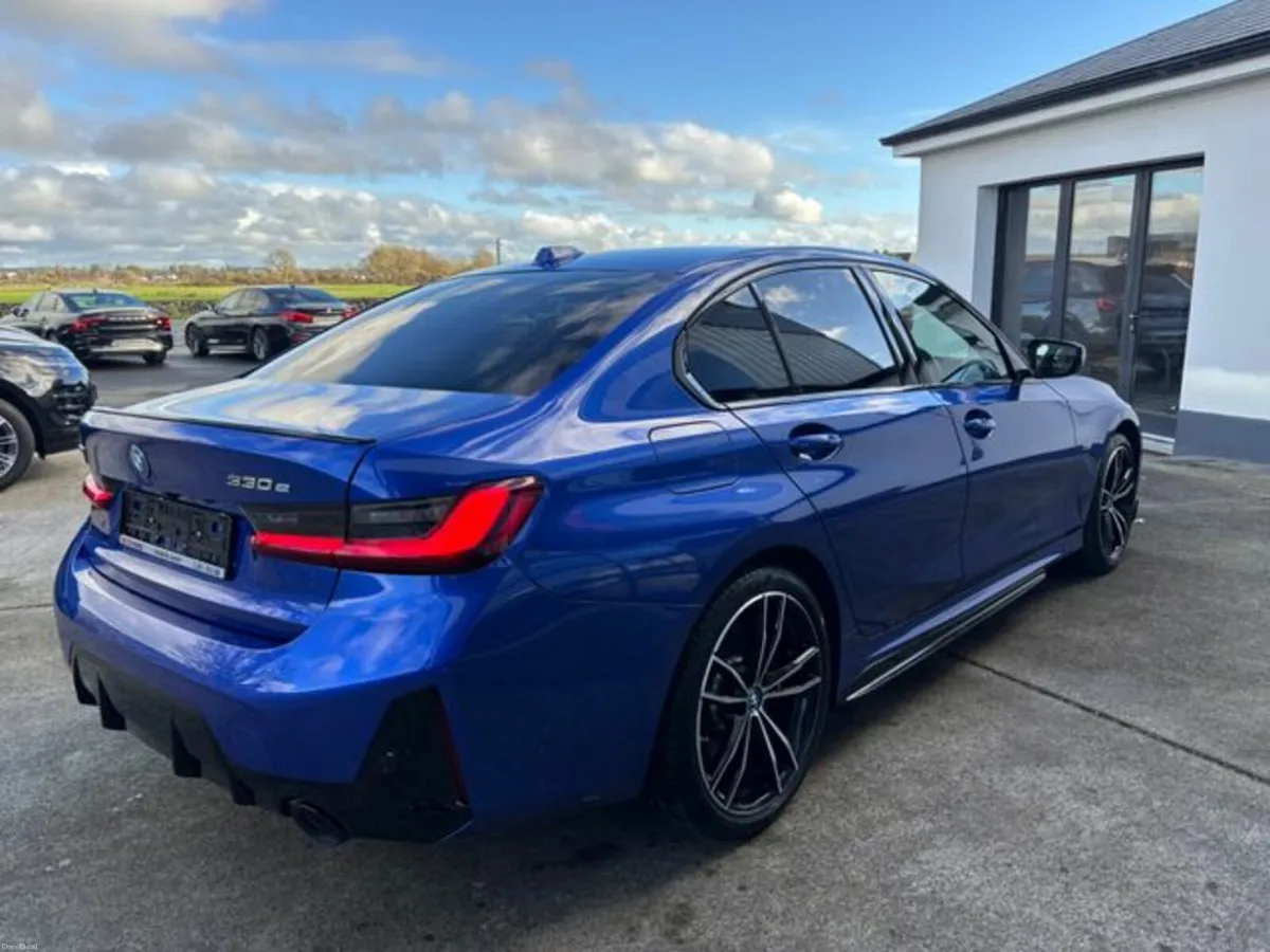 BMW 3-Series 330E XDRIVE M SPORT PRO TECH PLUS - Image 4