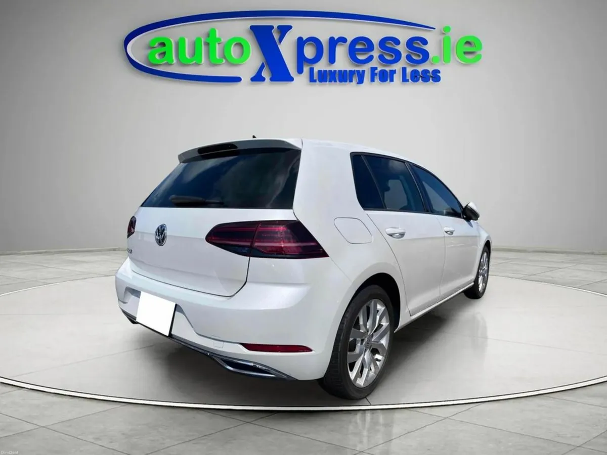 Volkswagen Golf 1.4 TSI HIGH LINE Automatic - Image 3