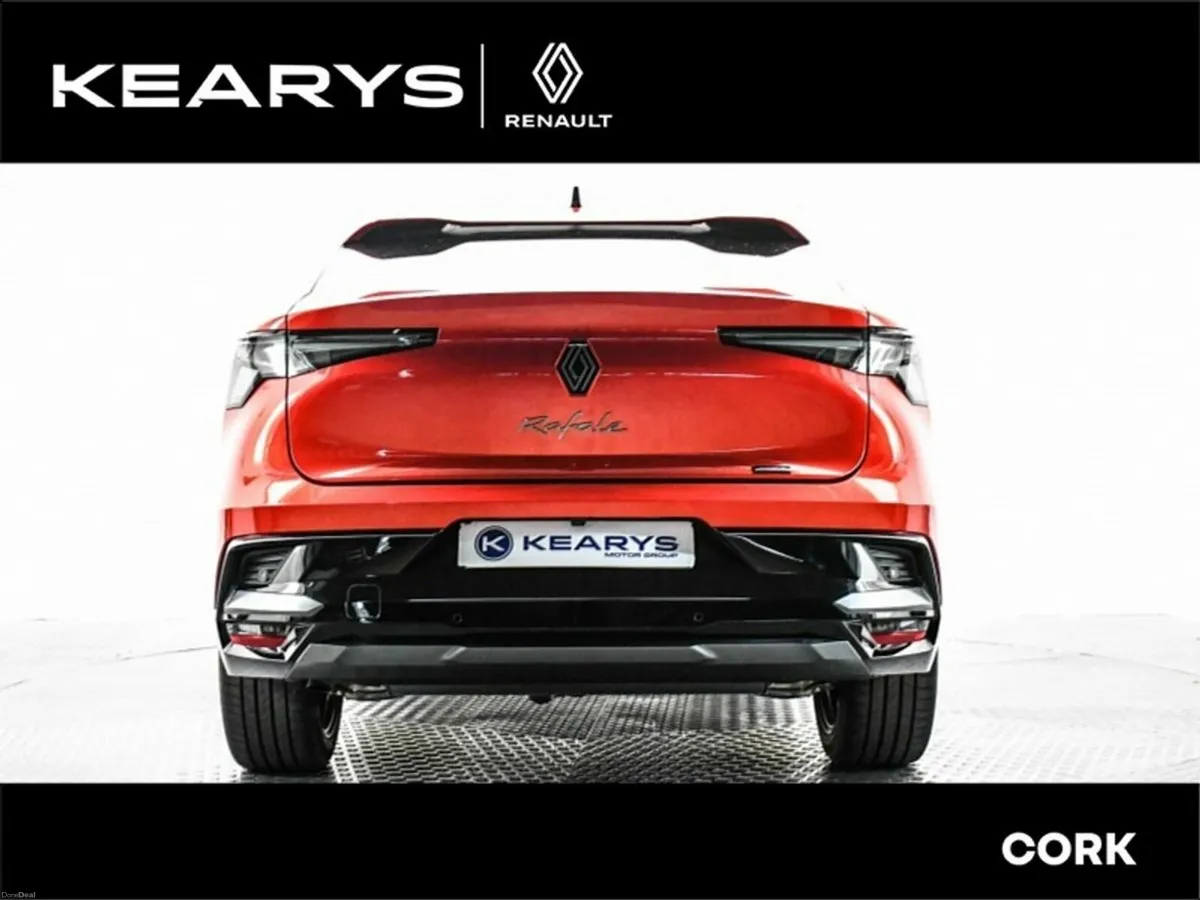 Renault Rafale esprit Alpine E-TECH Hybrid 2 Tone - Image 3