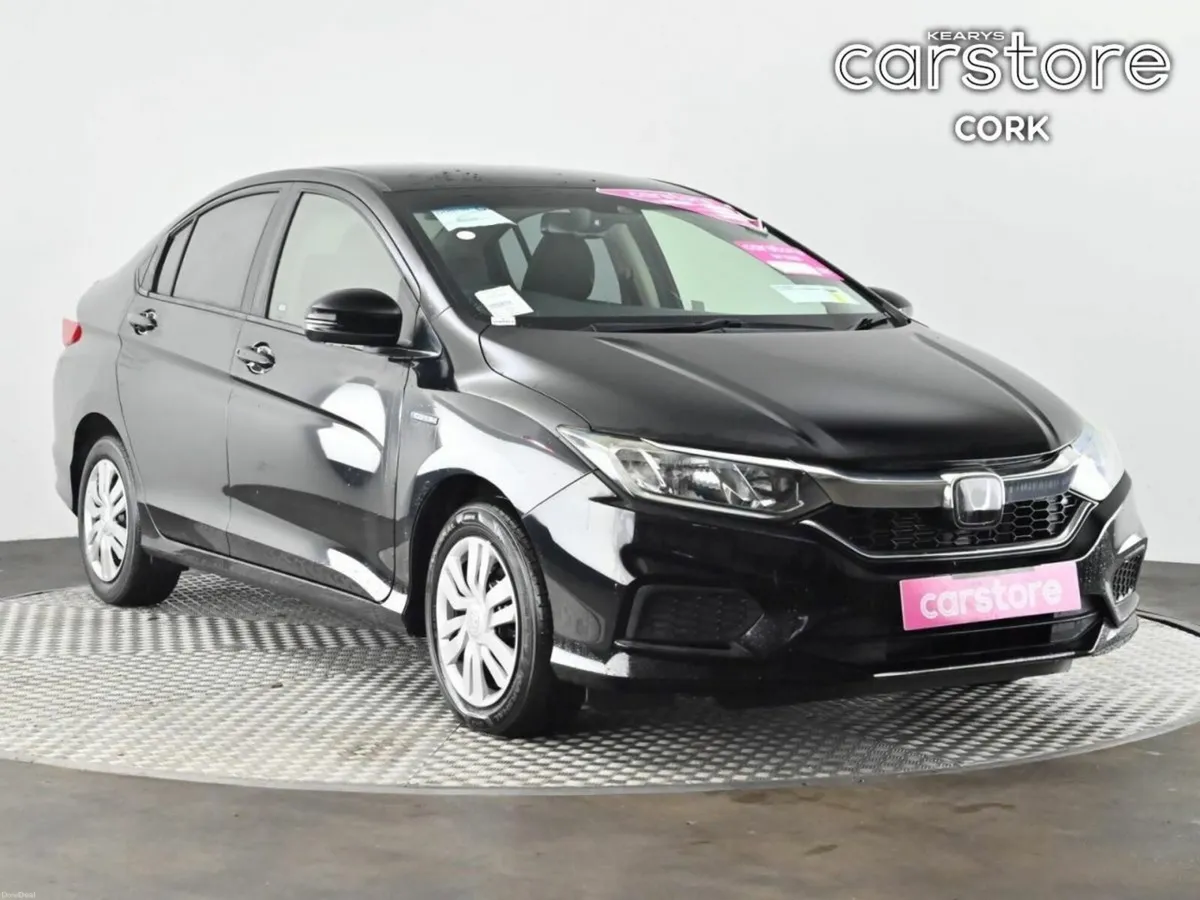 Honda Grace 1.5 Hybrid Auto - Image 1
