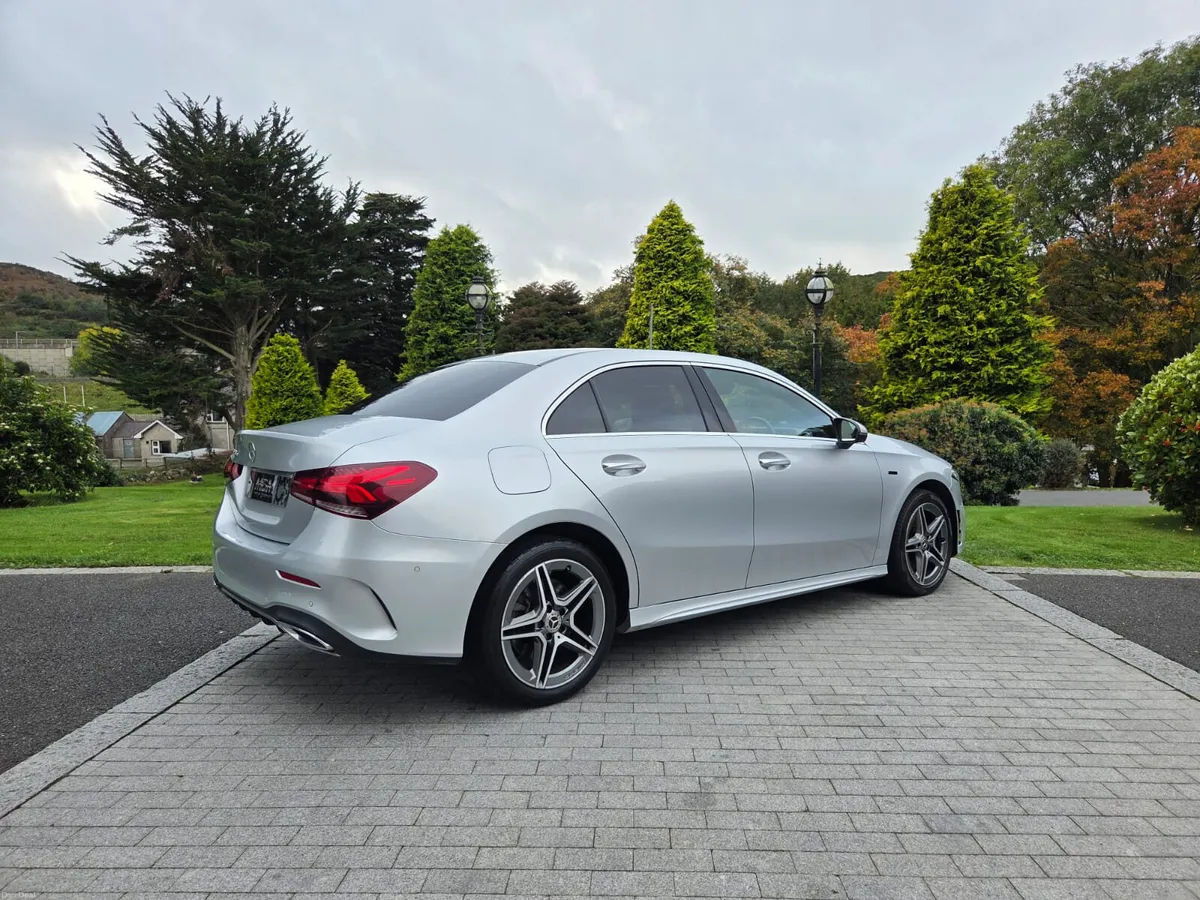 2020 Mercedes A250e AMG PREMIUM  1.3 PHEV AUTO - Image 4