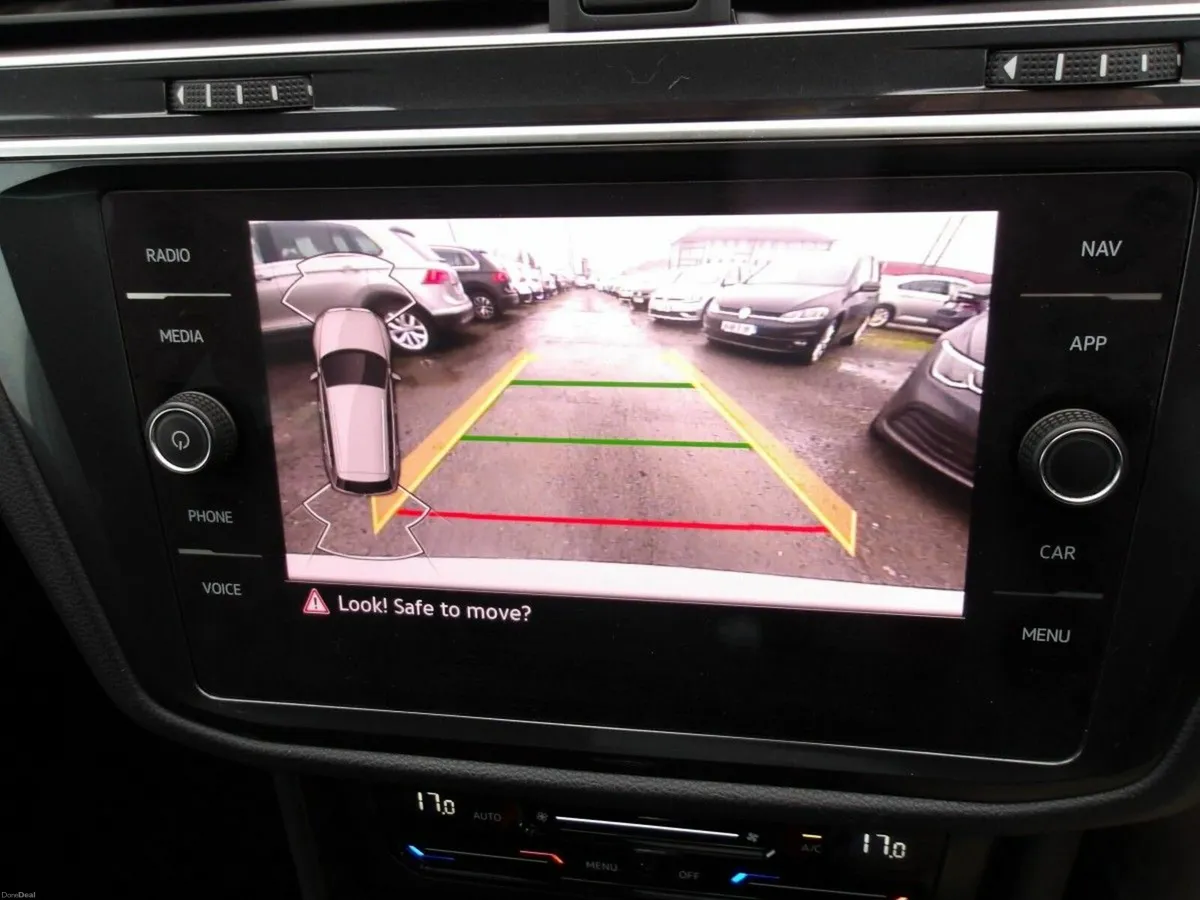 Volkswagen Tiguan 2.0 TDI 150HP Elegance - Image 4