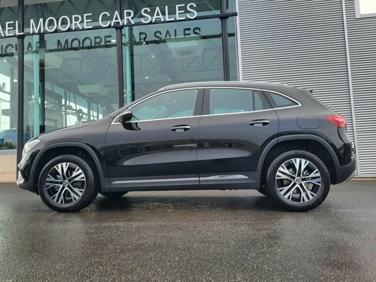 Mercedes-Benz GLA GLA180 PROGRESSIVE PLUS AUTO - Image 5