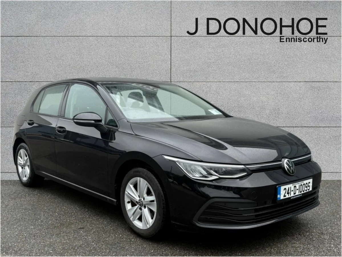 Volkswagen Golf 2.0 TDI 115HP Life - Image 1