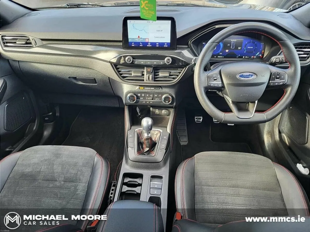 Ford Kuga ST-Line X 1.5d EcoBlue Man 120BHP  5DR - Image 2