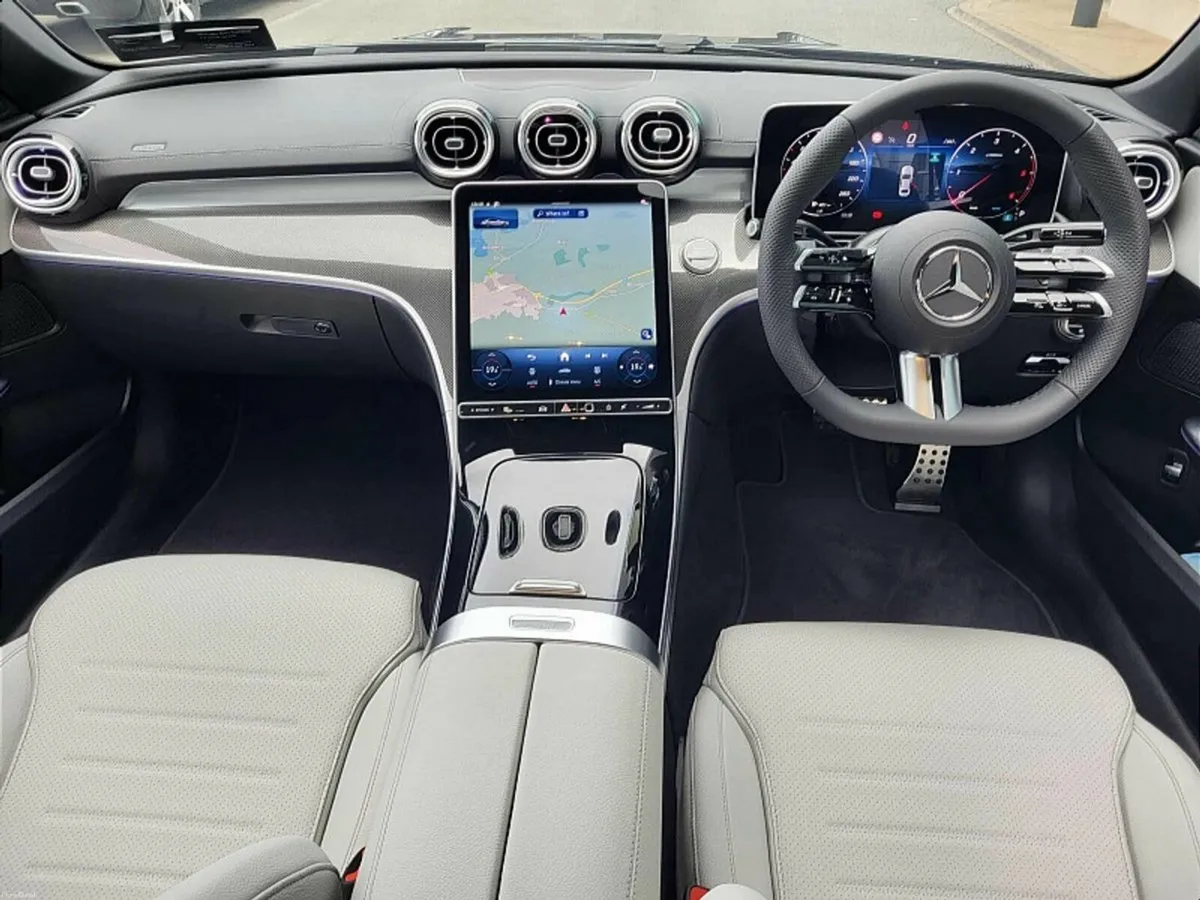 Mercedes-Benz C-Class C200d AMG LINE PLUS EDITION - Image 4