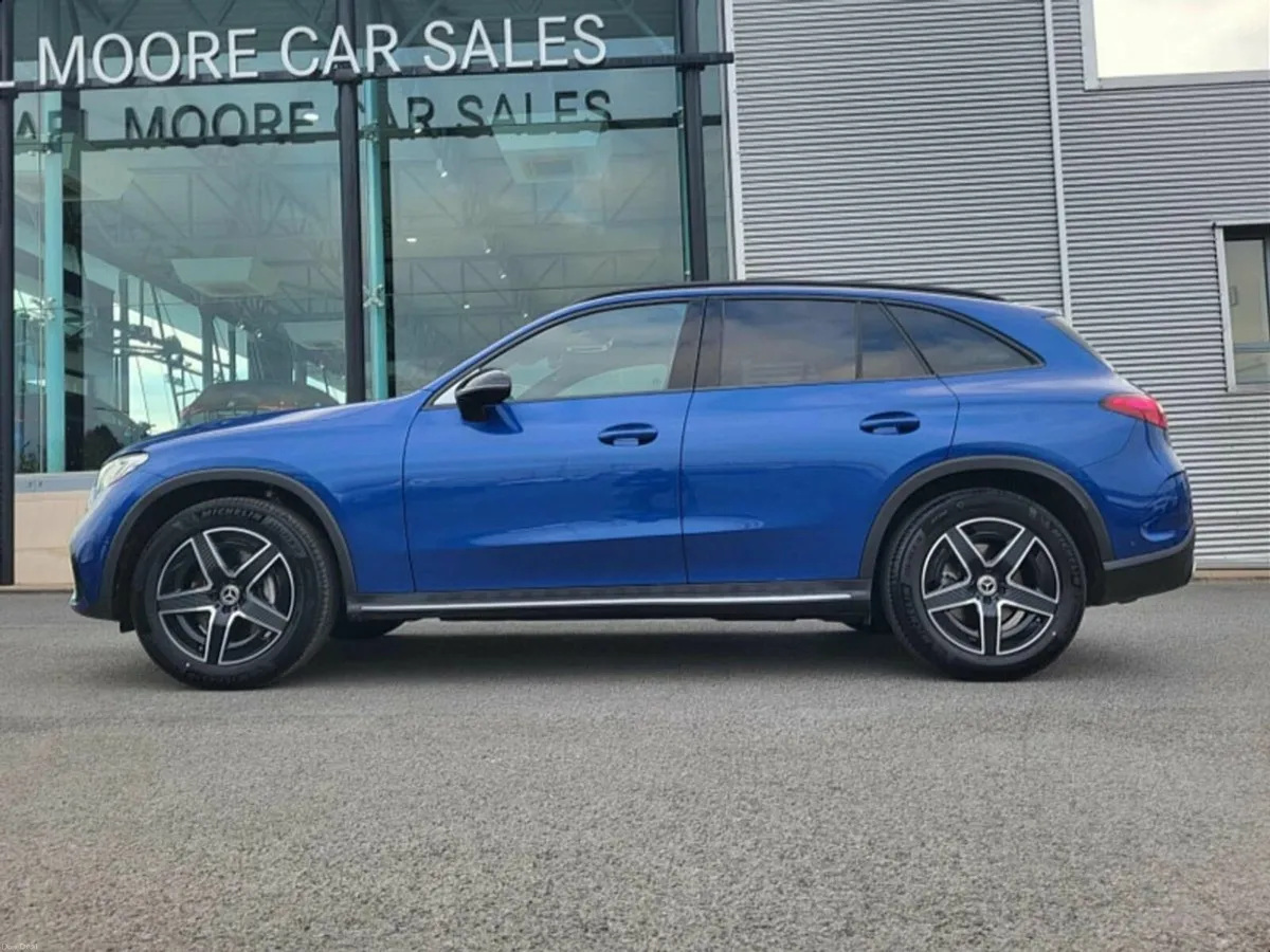 Mercedes-Benz GLC GLC220d 4MATIC AMG LINE PLUS AUT - Image 5