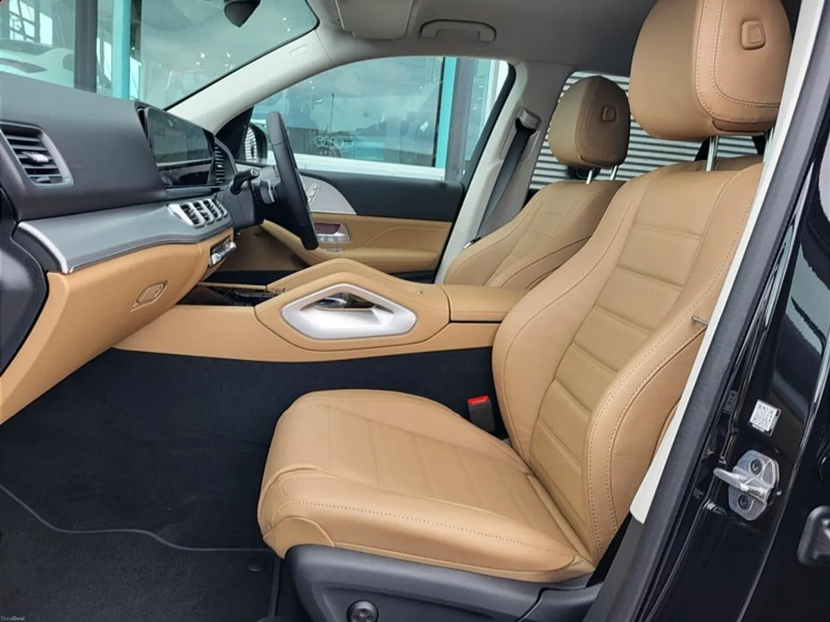 Mercedes-Benz GLE GLE350de 4MATIC AMG LINE AUTO *( - Image 6