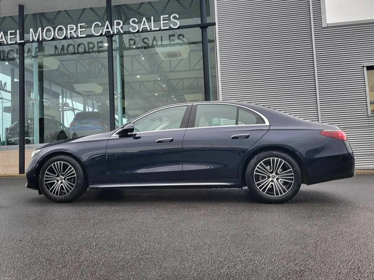 Mercedes-Benz E-Class E220d EXCLUSIVE AUTO - Image 5