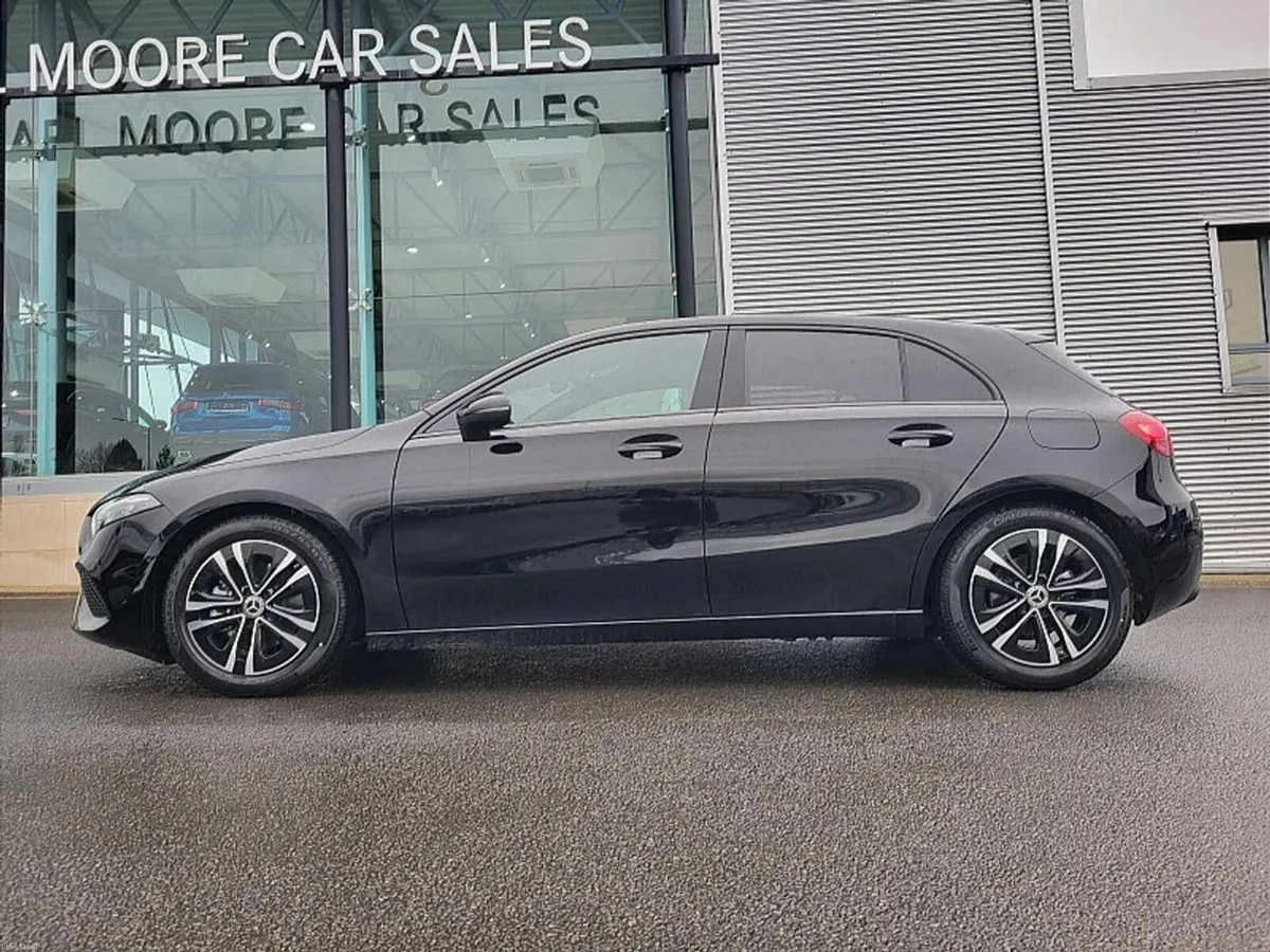 Mercedes-Benz A-Class A180d PROGRESSIVE AUTO *(NIG - Image 5