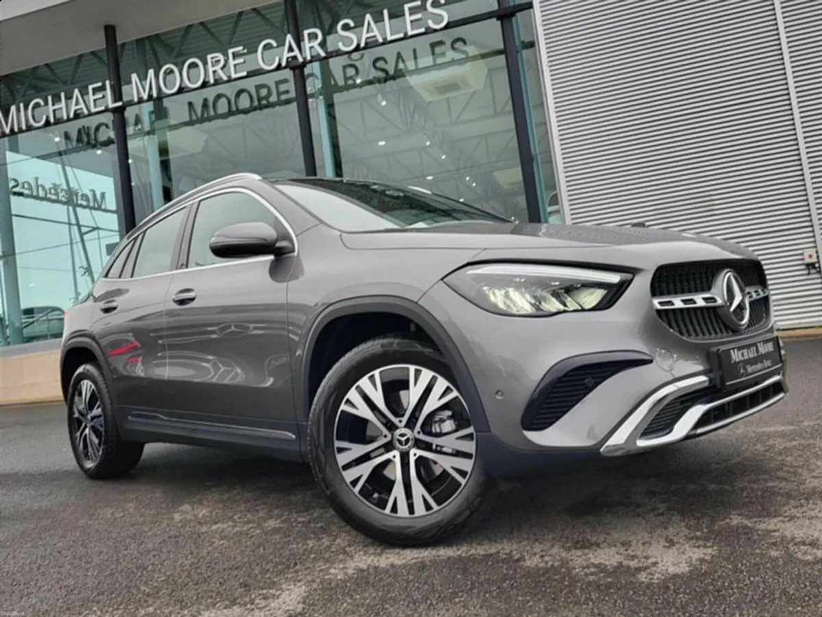 Mercedes-Benz GLA GLA180 PROGRESSIVE LINE PLUS AUT - Image 1