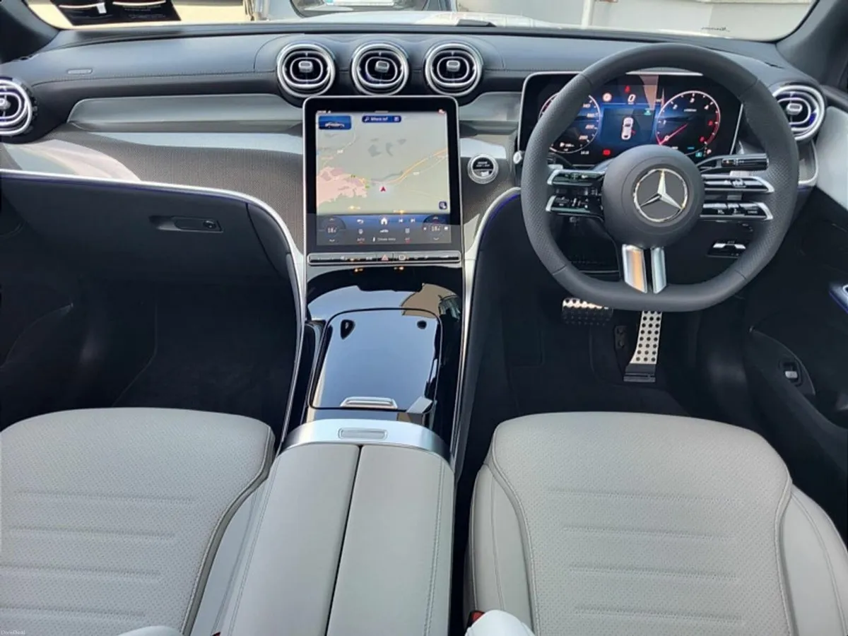 Mercedes-Benz GLC GLC220d COUPE AMG 4MATIC AUTO *( - Image 4